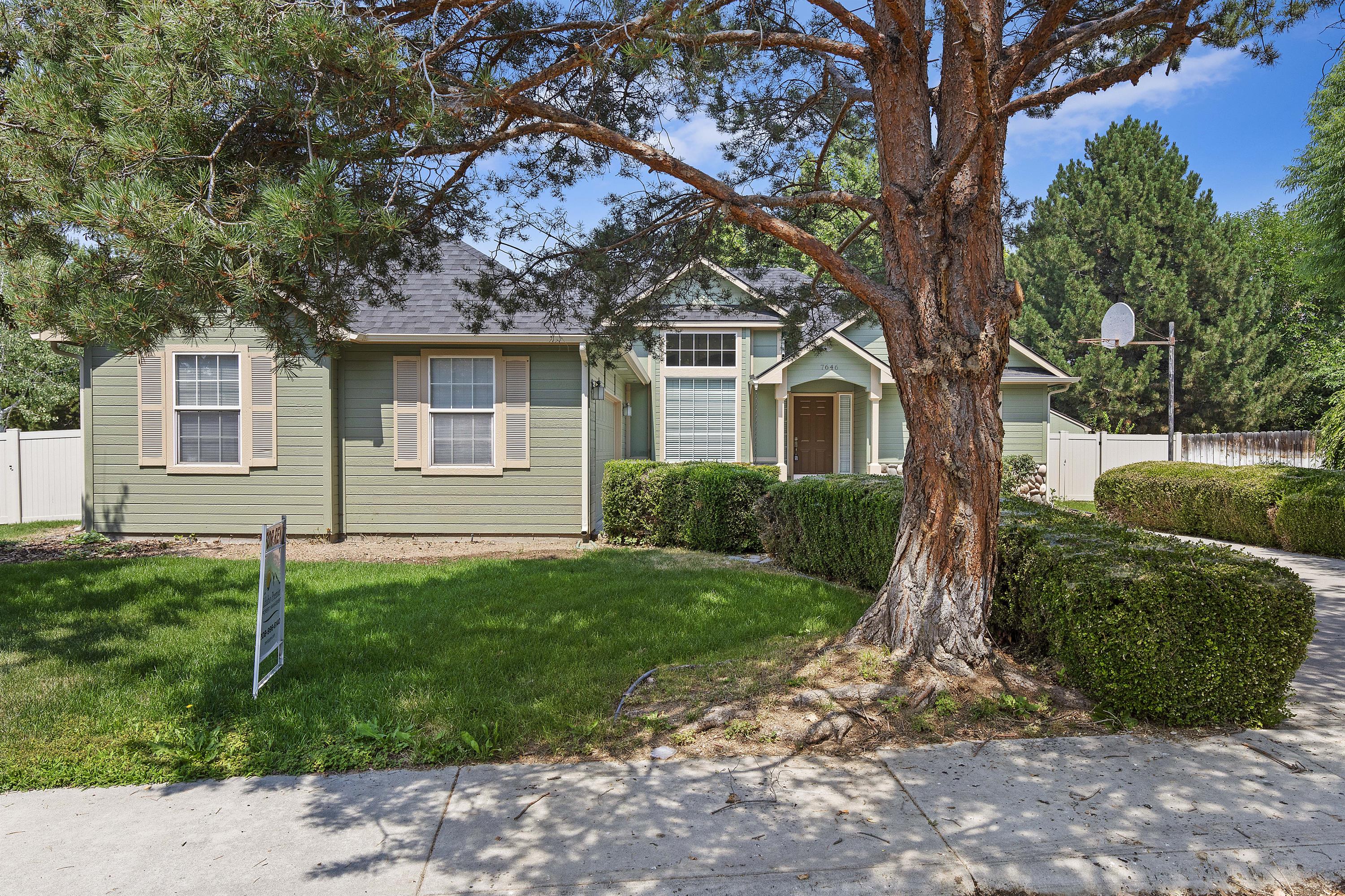 7646 Cypress Lane